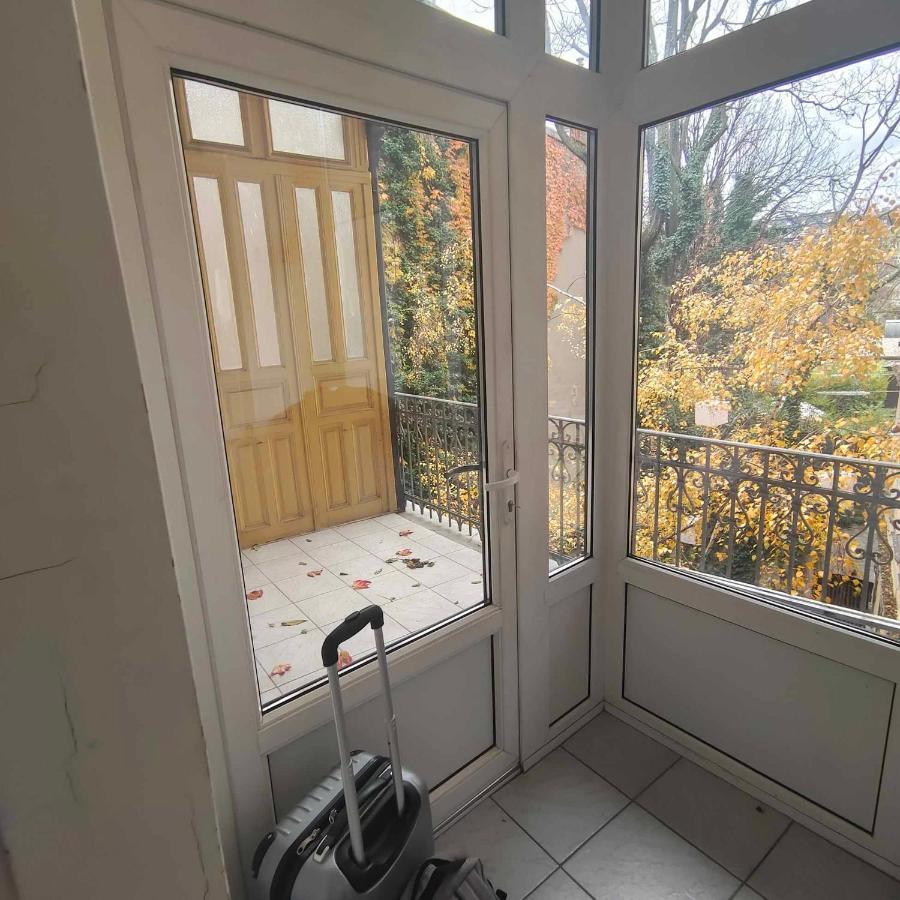 Large 4 Room Apartment In The Center Of Wien Exterior foto