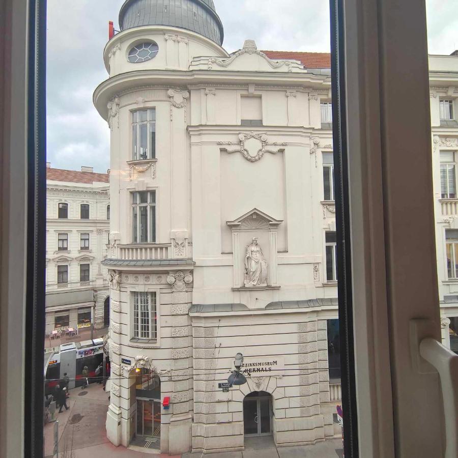 Large 4 Room Apartment In The Center Of Wien Exterior foto