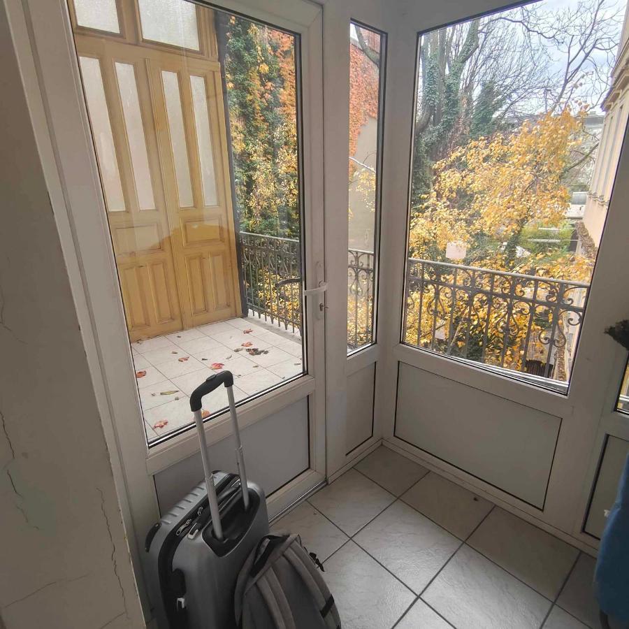 Large 4 Room Apartment In The Center Of Wien Exterior foto